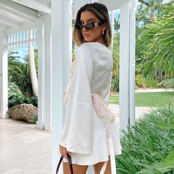 Such A Delight Crop Top White Fox Size Large - Picture 2 of 3